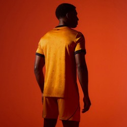 Camiseta local Wolverhampton Wanderers 2026/27 para hombre