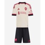 Kit Visitante Liverpool Niño 2025/26 Kit Visitante Liverpool Niño 2025/26