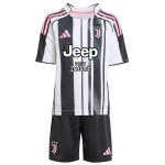 Kit Local Niño Juventus 2025/26 Kit Local Niño Juventus 2025/26