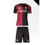Conjunto Niño 1. FC Núremberg 2025/26 Local